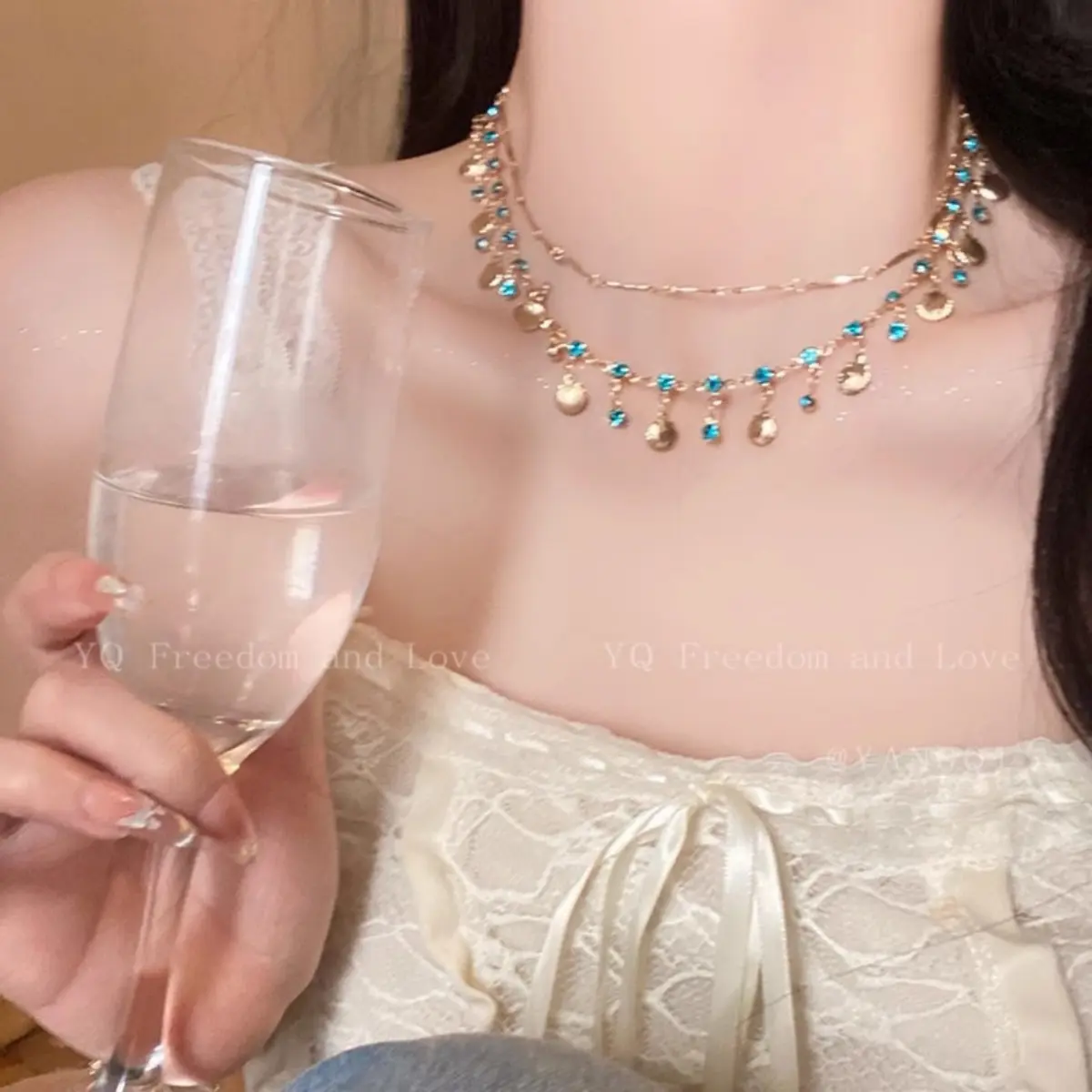 INS Trendy Necklace For Women Light Luxury Pearl Broken Silver Zircon Butterfly Collarbone Chain Fashionable Jewelry Accessories