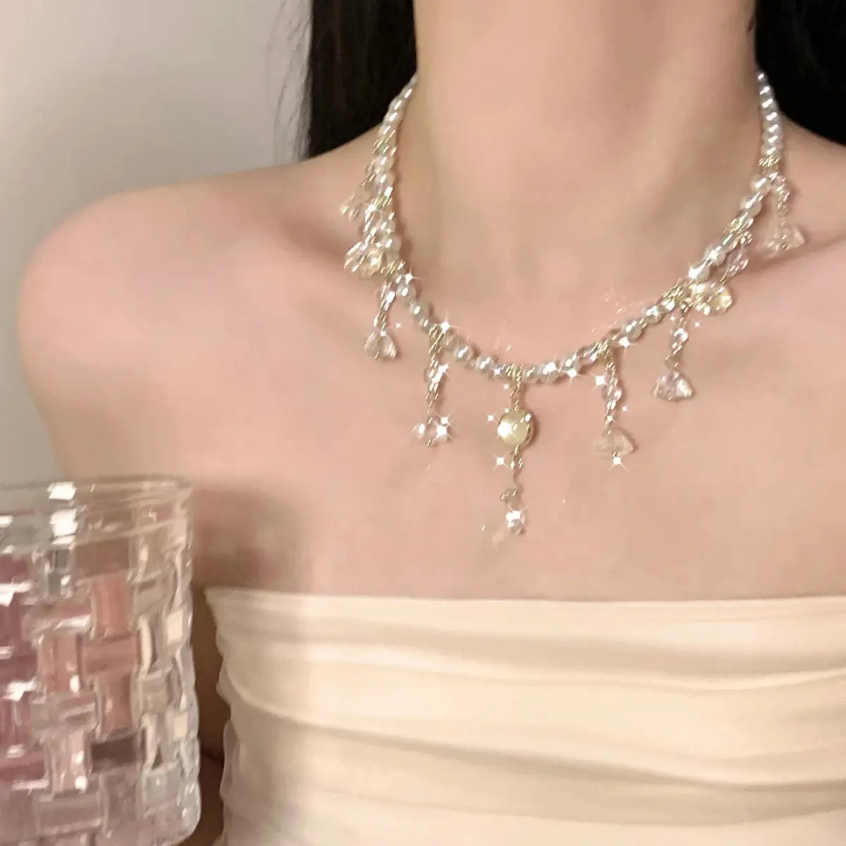 INS Trendy Necklace For Women Light Luxury Pearl Broken Silver Zircon Butterfly Collarbone Chain Fashionable Jewelry Accessories