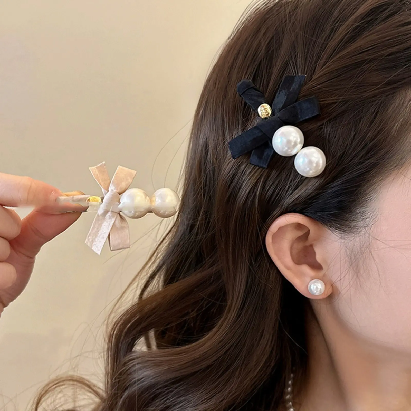 Exquisite Bowknot Hair Clip For Women Fashionable Pearl Bow Barrettes Korean Style Elegant Fabric Hair Girls Hair Accessories