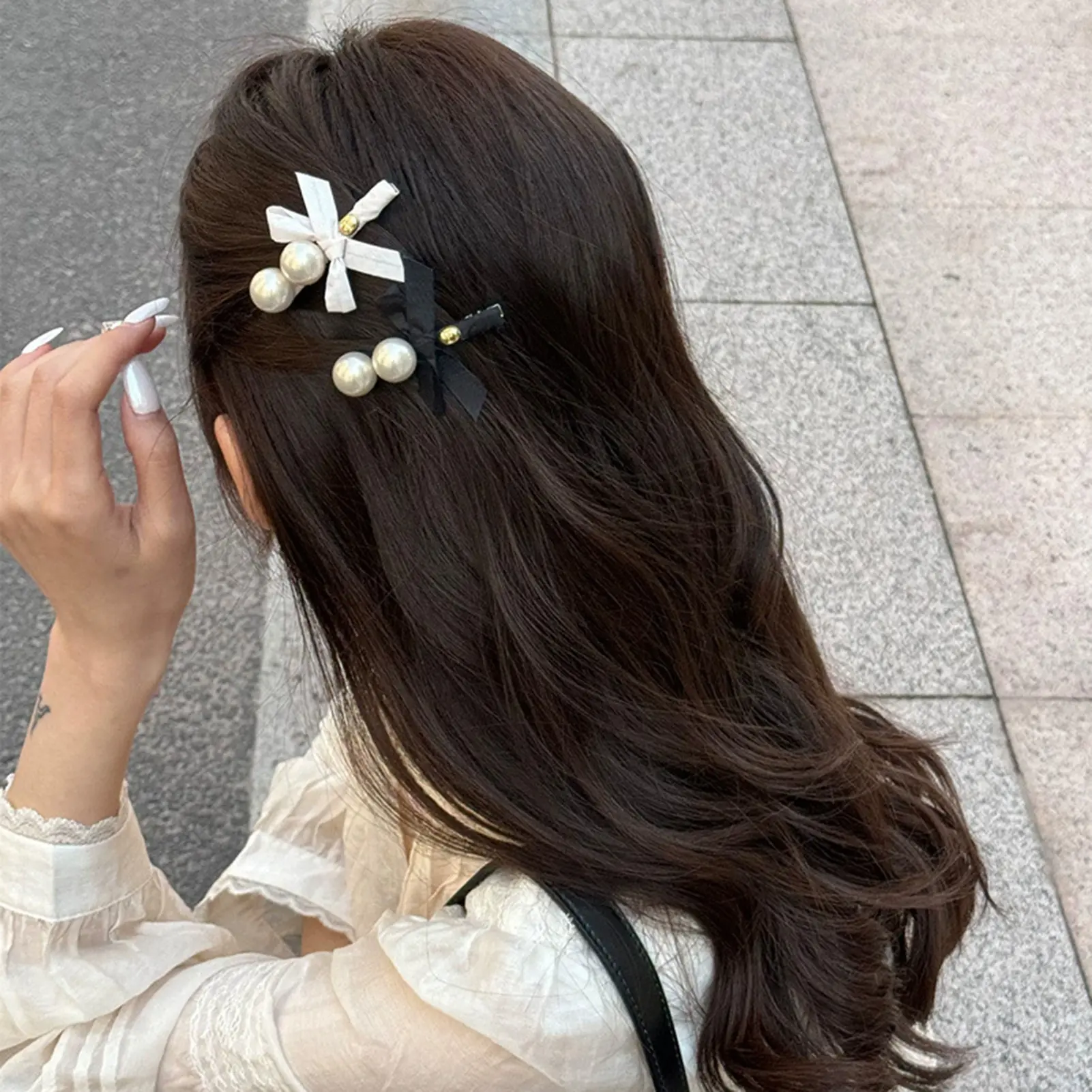 Exquisite Bowknot Hair Clip For Women Fashionable Pearl Bow Barrettes Korean Style Elegant Fabric Hair Girls Hair Accessories