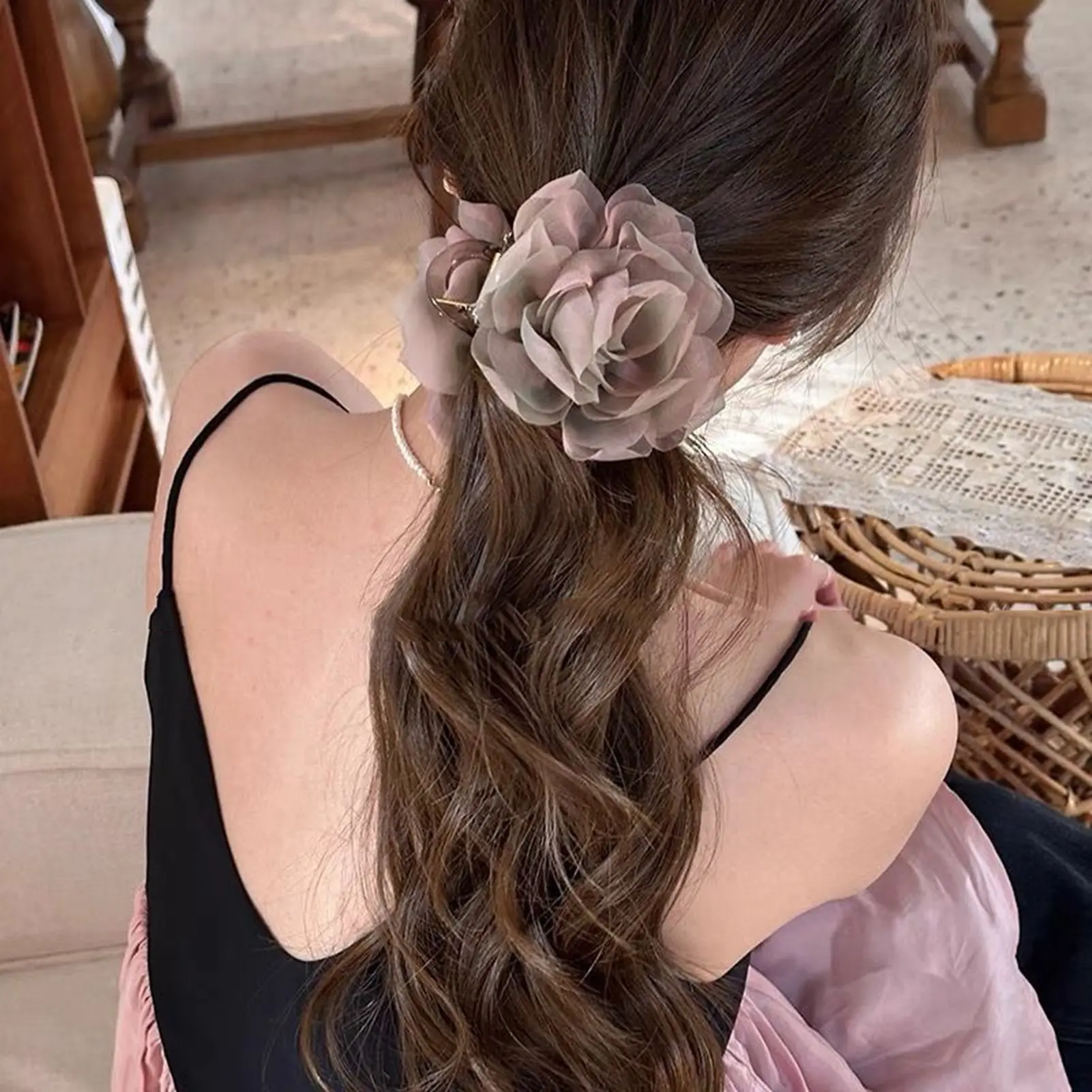 Fashion Flower Hair Claw For Women Gentle Handmade Gauze Rose Shark Hair Gripper Girls Daily Life Exquisite Hair Accessories