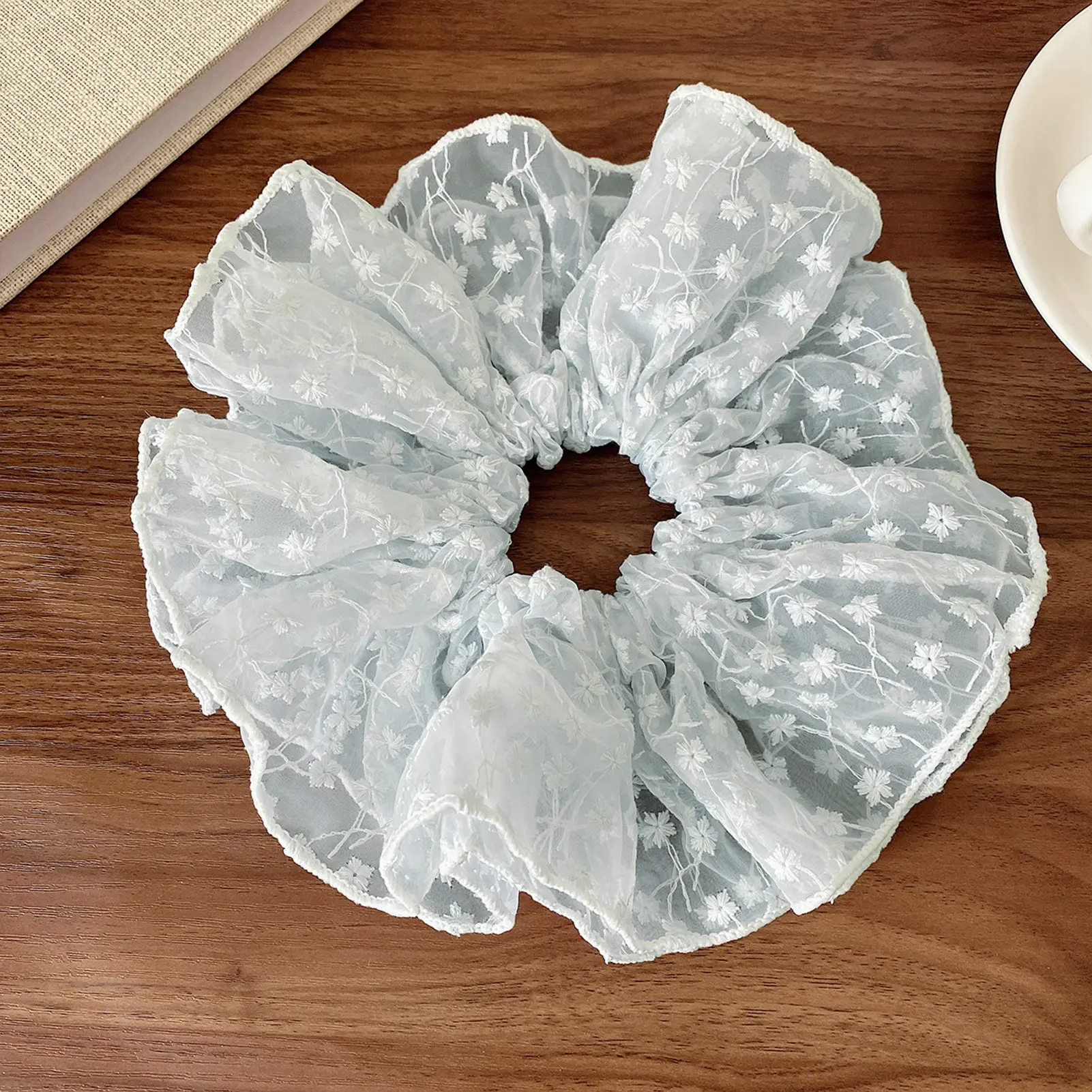 French Retro Hair Rope Exquisite Hollow Flower Shaped Large Intestine Hair Ring For Women Girls Meatball Head Hair Accessories
