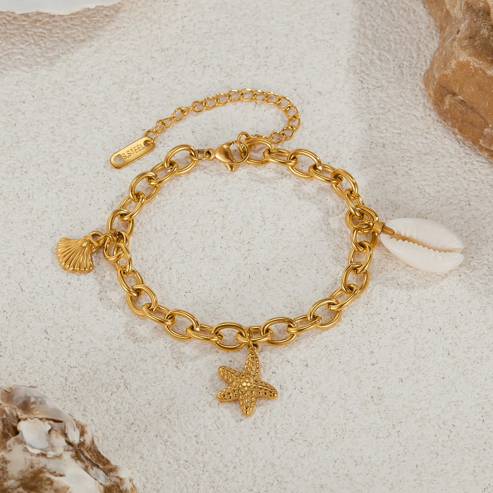 New Ocean Element Bracelet For Women Fashion Sea Star Shell Pendant Chain Bracelet Summer Beach Hand Decor Jewelry Accessories