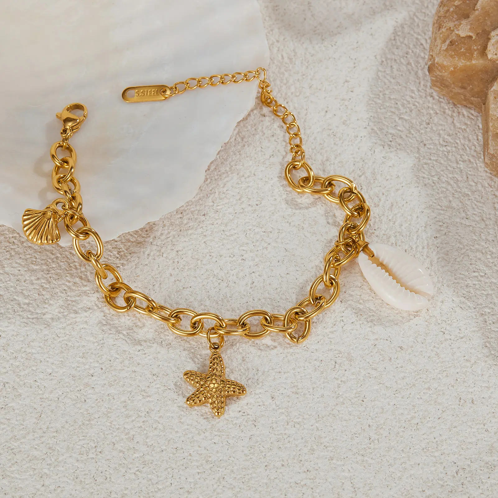 New Ocean Element Bracelet For Women Fashion Sea Star Shell Pendant Chain Bracelet Summer Beach Hand Decor Jewelry Accessories