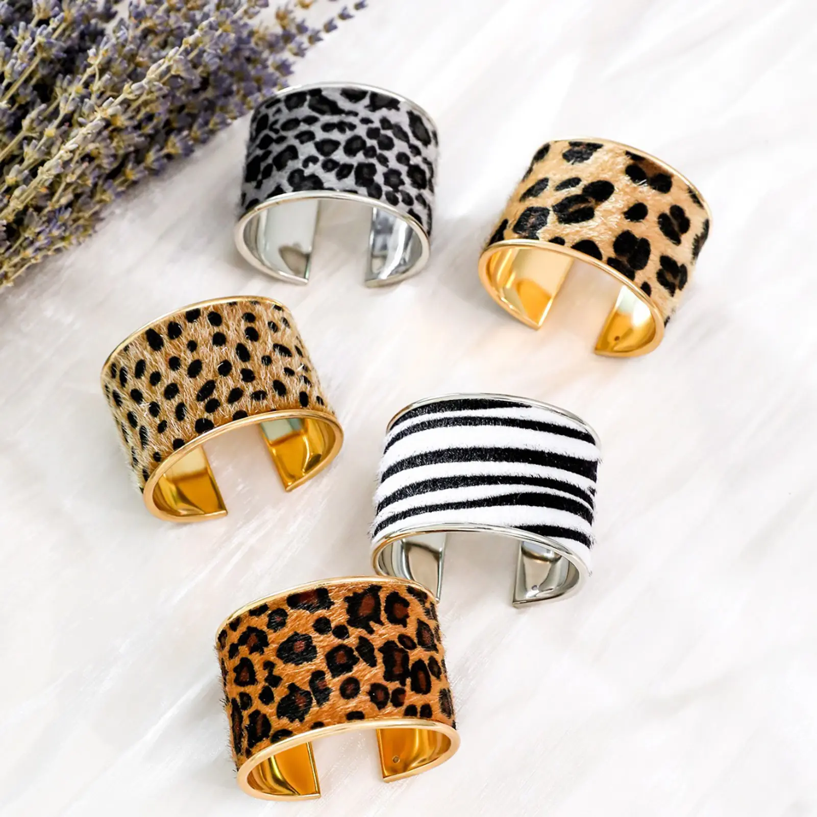 Trendy Leopard Print Open Bracelet For Women Exaggerated Personality Metal Wristband Girls Sexy Fashion Hand Jewelry Accessories