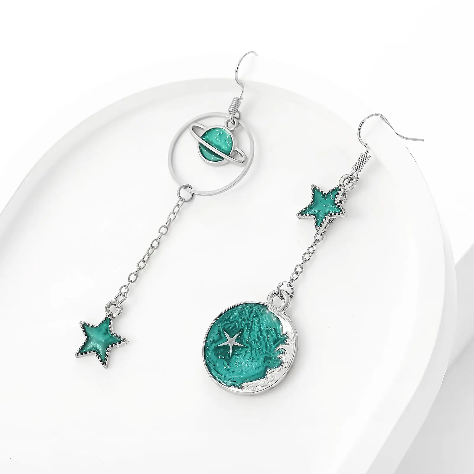4 Pairs Earring Set For Women Asymmetric Star Moon Design Dangle Earrings Trendy Drip Oil Earrings Jewelry Ear Accessories