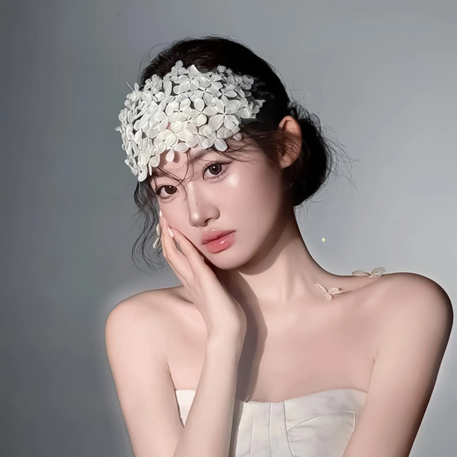 French Retro Headband For Girls Handmade White Petal Headband Elegant Flower Wedding Hair Crown Women's Trendy Hair Accessories
