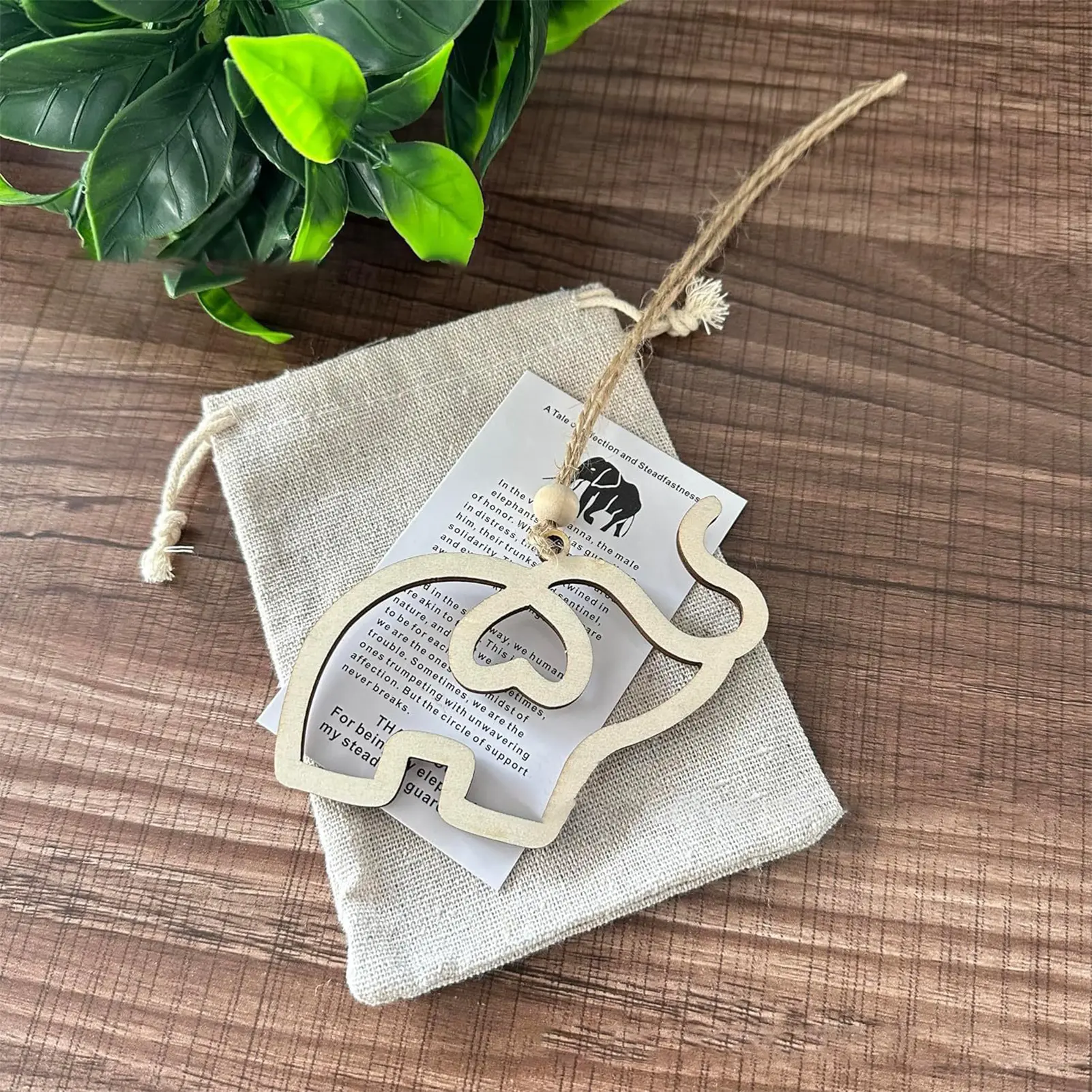 Home Decoration Pendant The Story Of Love And Loyalty Elephant Hanging For Door Window Bag Backpack Creative Cartoon Pendants