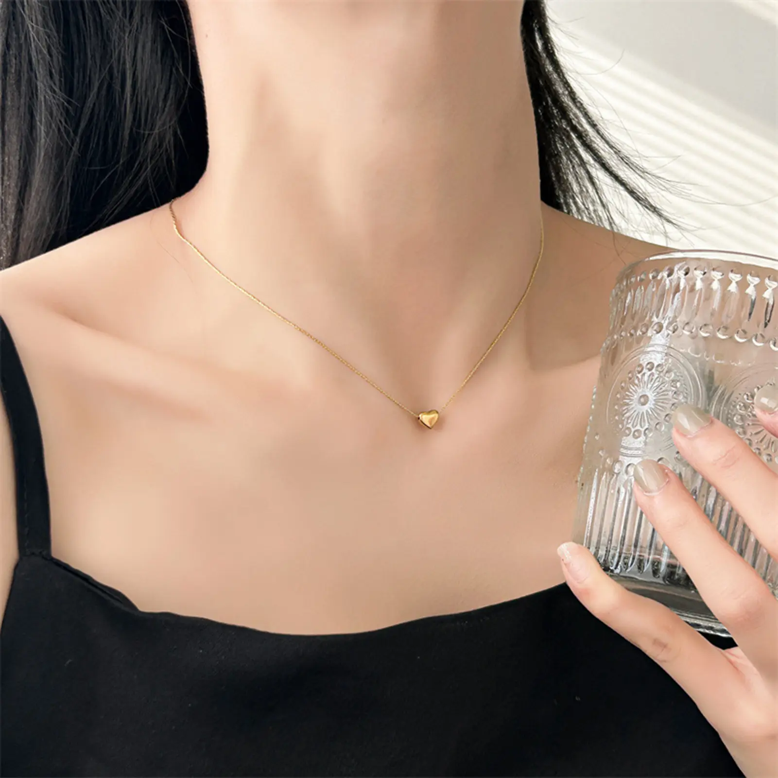 2025 New Necklace For Women Trendy Peach Heart Pendant Necklace Simple Elegant Collarbone Chain Jewelry Neck Accessories 1pc
