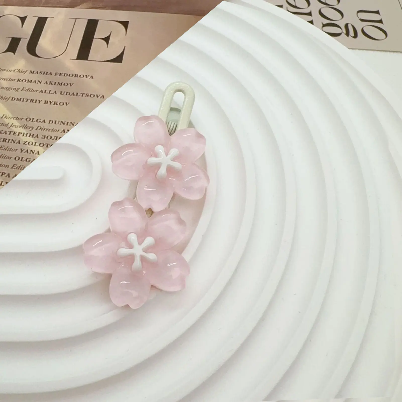 2pcs Korean Style Hair Clips For Women Cute Transparent Sakura Duckbill Clips Trendy Sweety Barrettes Girls Hair Accessories