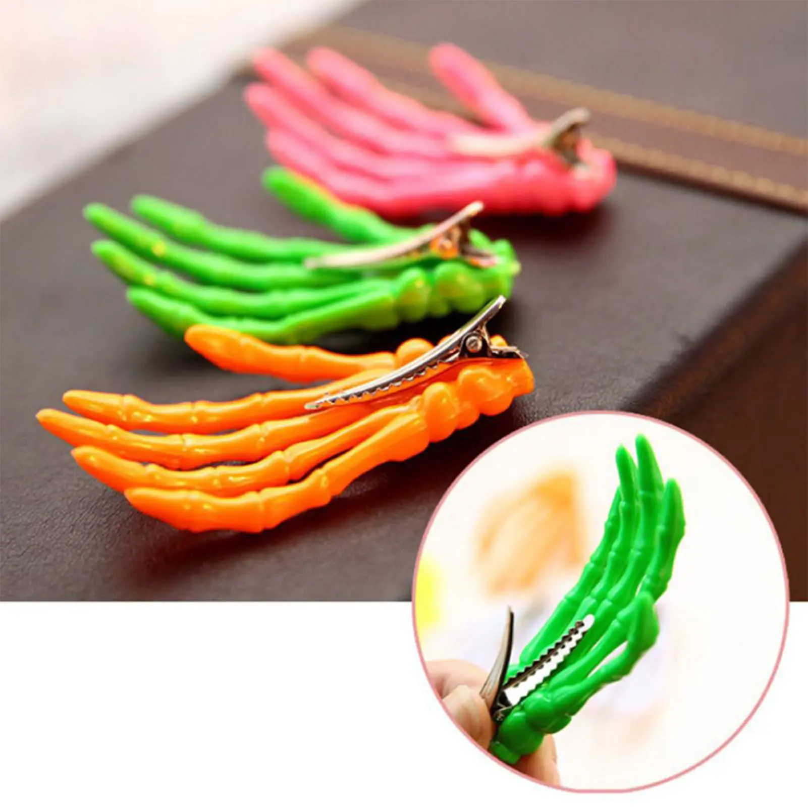 2pcs Skeleton Hair Clip For Women 7.5cm Skeleton Finger Hair Clip Creative Thriller Headwear Halloween Cosplay Hair Accessories