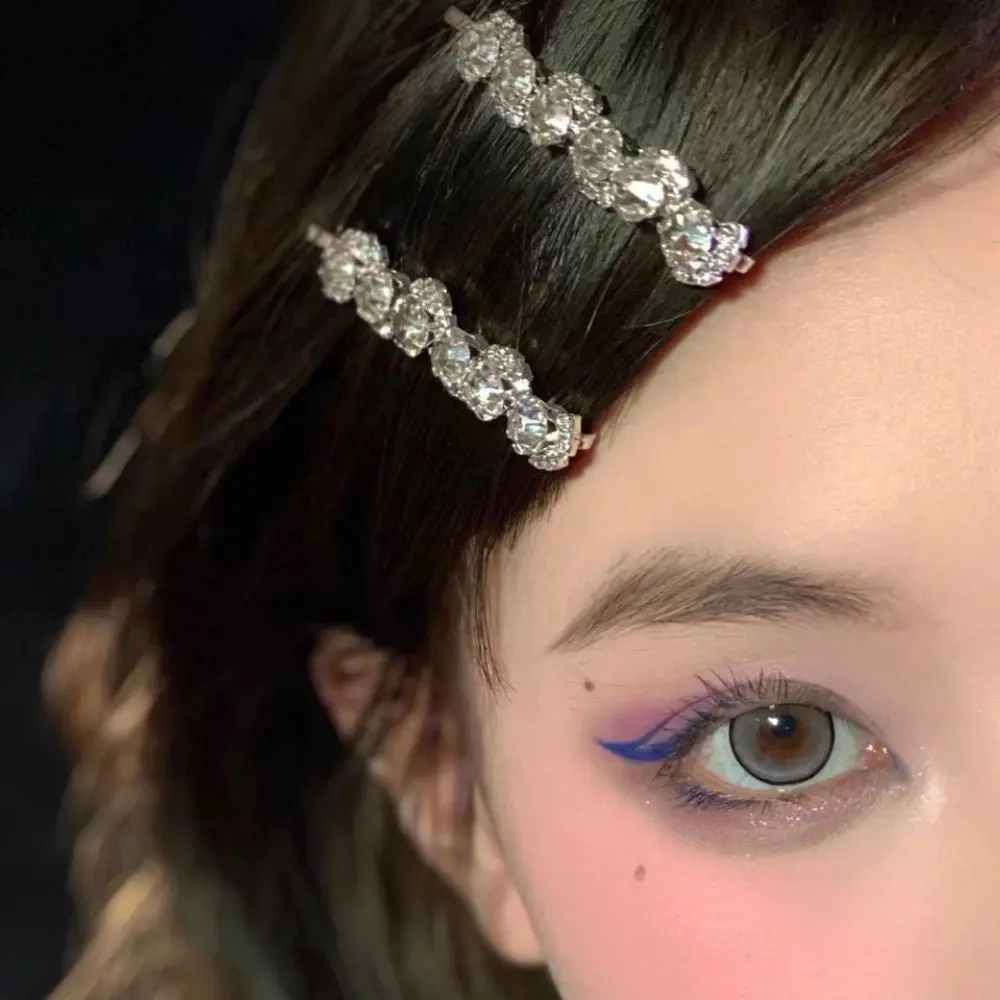 Korean Style Barrettes For Girls Kpop Popular Glitter Rhinestone Hairpin Elegant Exquisite Side Hair Clip Women's Hair Accessory
