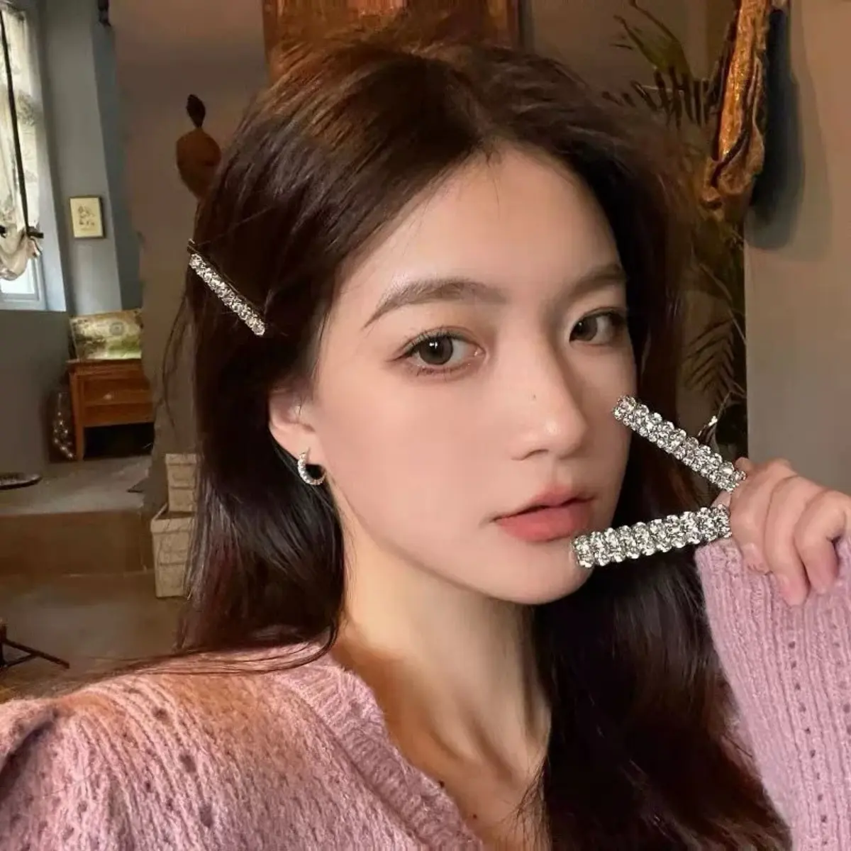 Korean Style Barrettes For Girls Kpop Popular Glitter Rhinestone Hairpin Elegant Exquisite Side Hair Clip Women's Hair Accessory