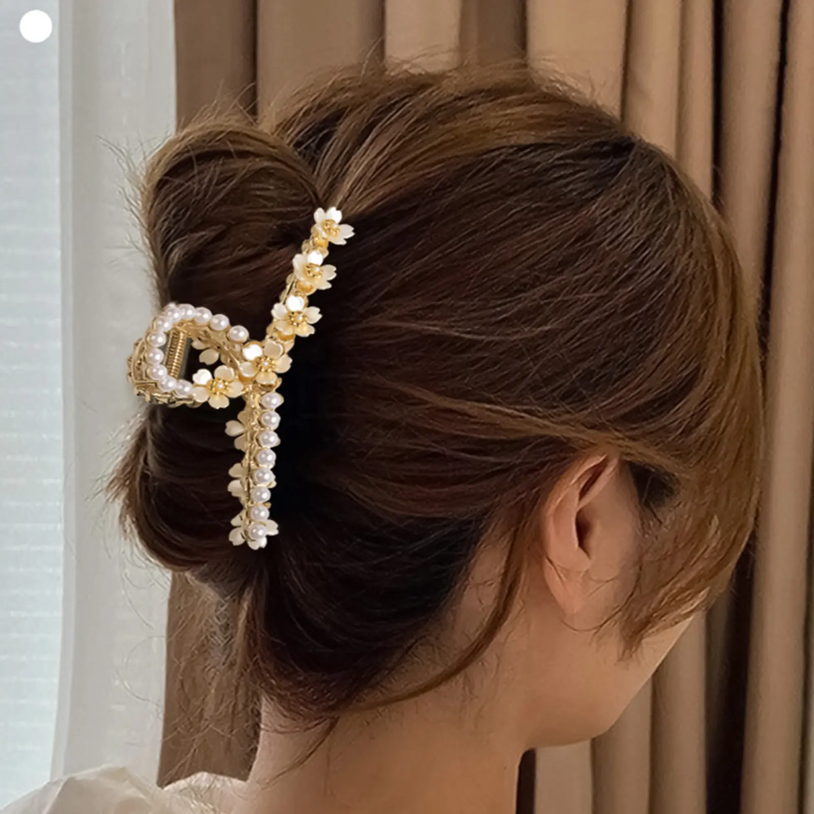 Fashion Gorgeous Women Alloy Flower Hair Claw Clip Simple Style Stable Grip Claw Clip For Thin Thick Long Short Hair