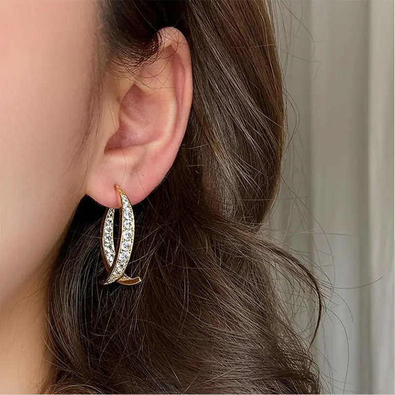 Trendy Glitter Stud Earring For Women Personalized Diamond Studded Geometric Earrings Fashionable Jewelry Ear Accessories 1 Pair