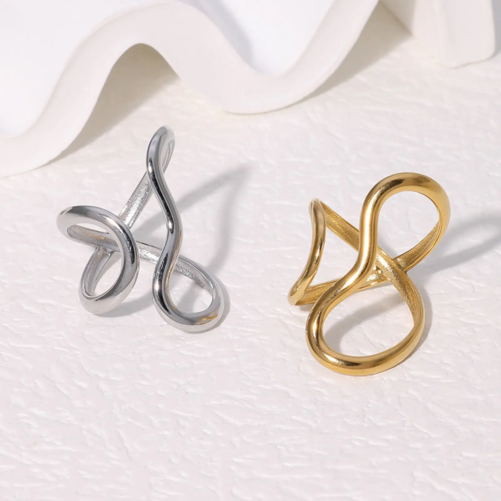 Trendy Reluster Ring For Women Smooth Irregular Line Design Open Ring OL Style Geometric Stainless Steel Ring Jewelry Accessory