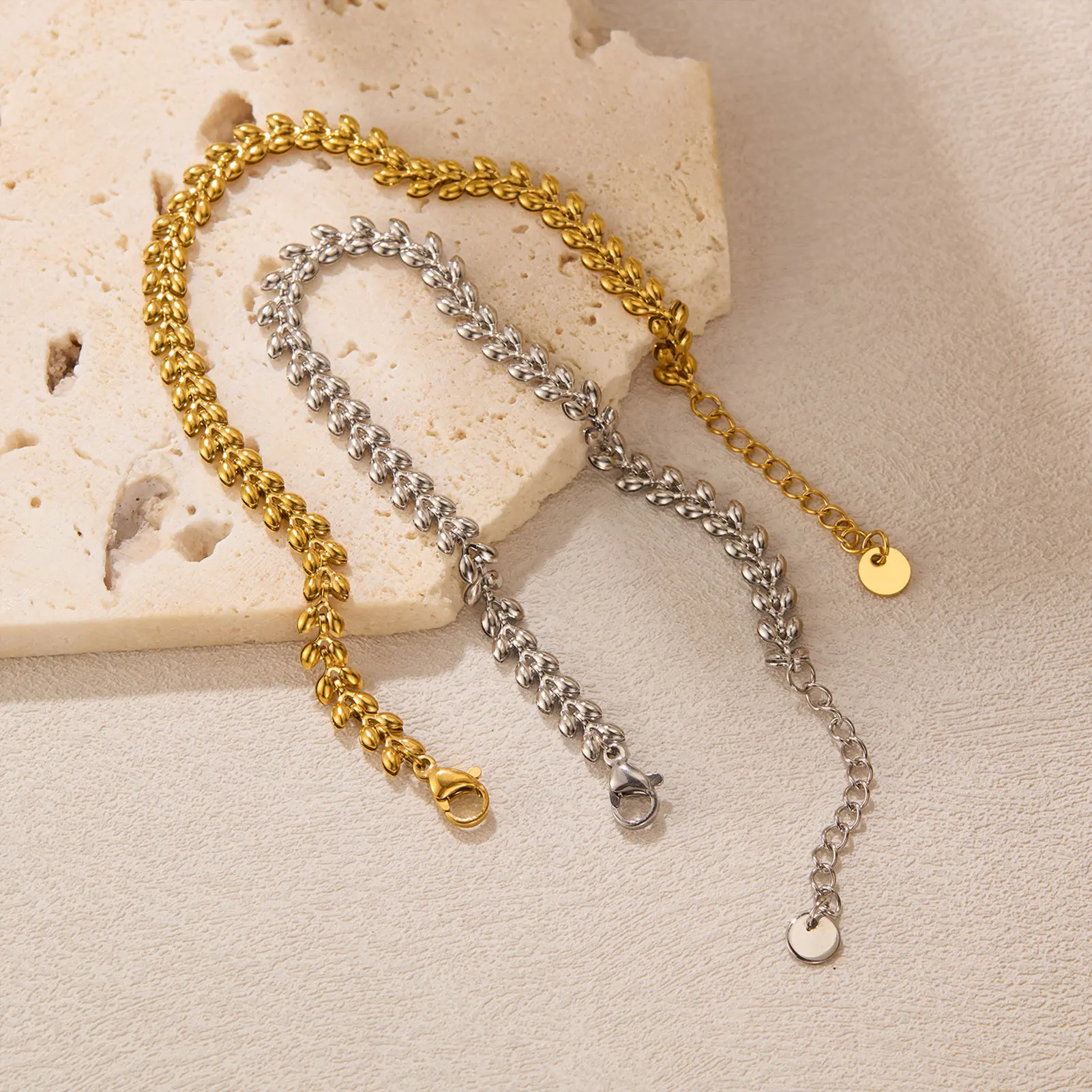 Fashion Metal Bracelet For Women Personalized Geometric Chain Bracelet Girls Light Luxury Niche Stainless Steel Chain Bracelet