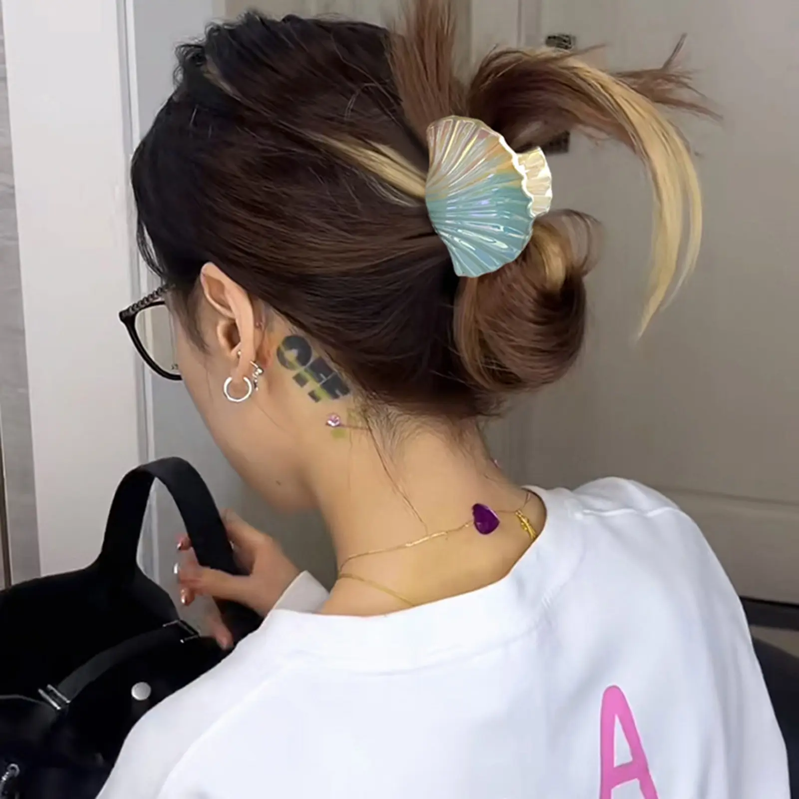 Trendy Shell Hair Claw Gradient Color Scallop Shark Hair Gripper Summer Beach Hair Decoration Clips Girls Hair Accessories