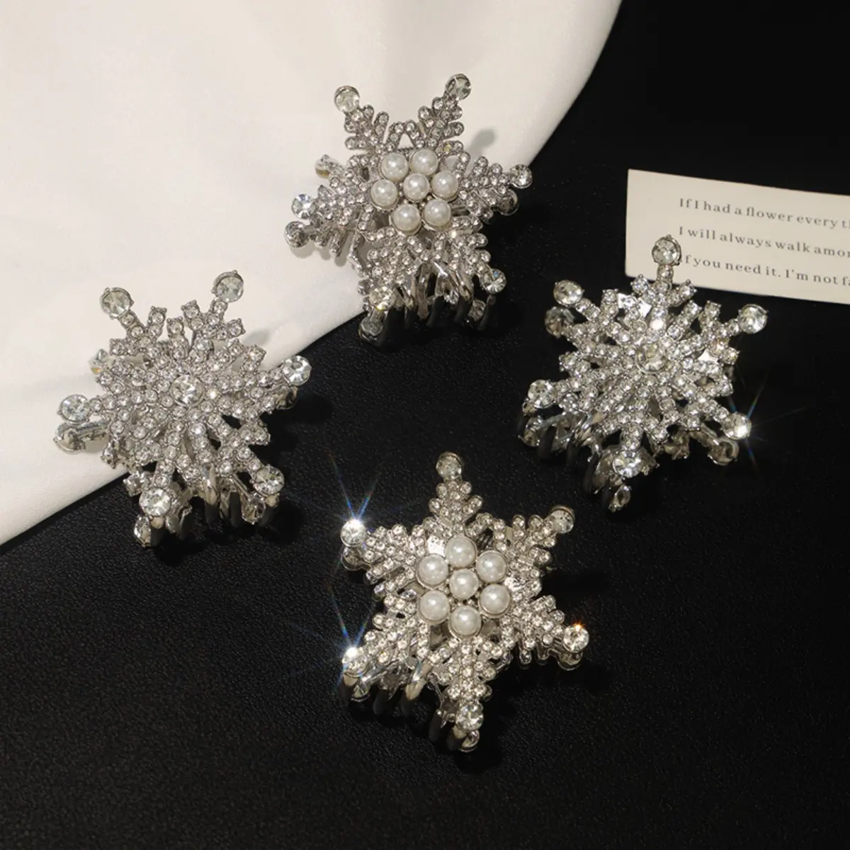 INS Glitter Rhinestone Hair Clips Shining Snowflake Shaped Hair Clip 2025 Christmas Gifts For Girlfriend Mother Children Girls