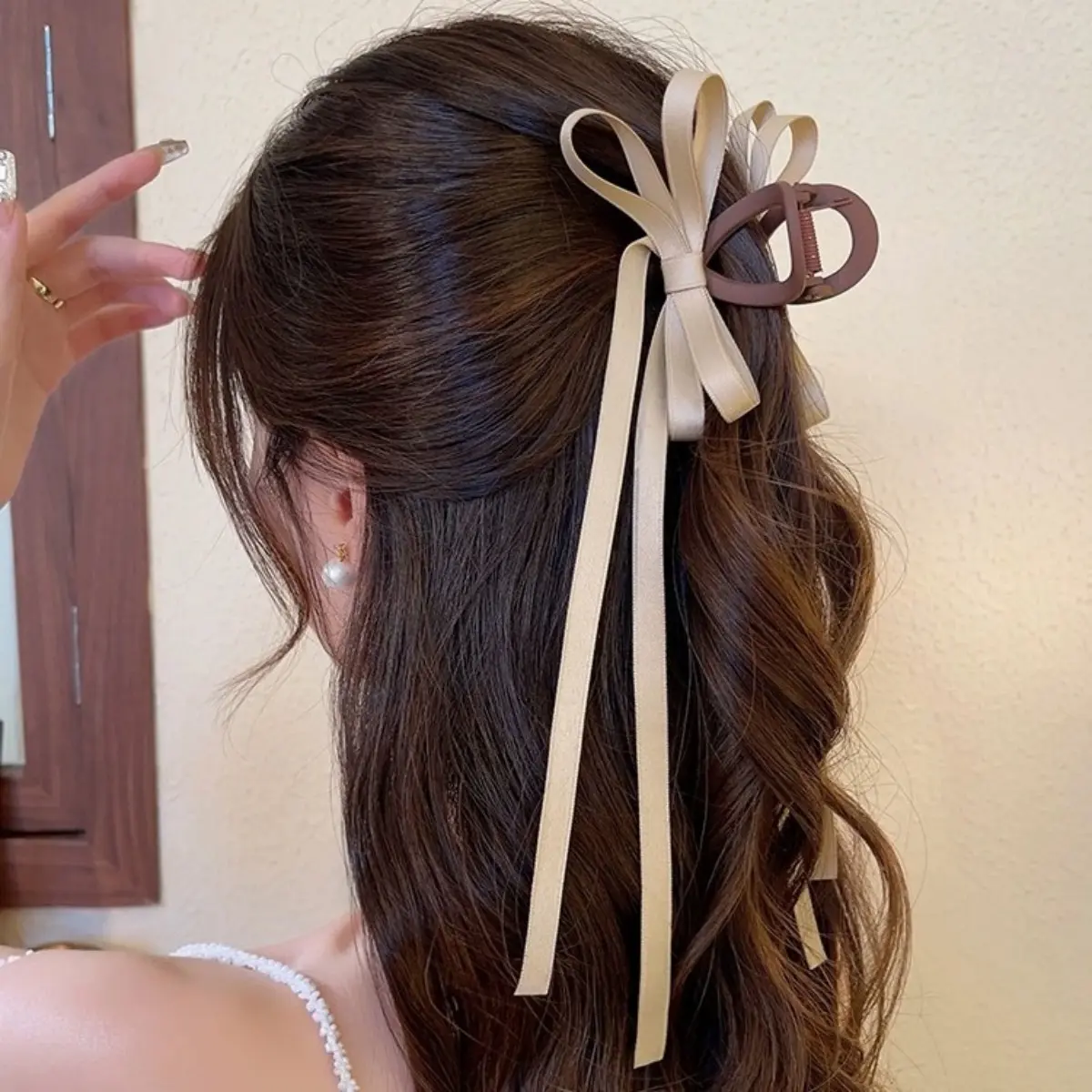 Elegant Bowknot Hair Claw For Women Korean Style Ribbon Bow Shark Gripper Girls Exquisite Half Tied Hair Clip Hair Accessories