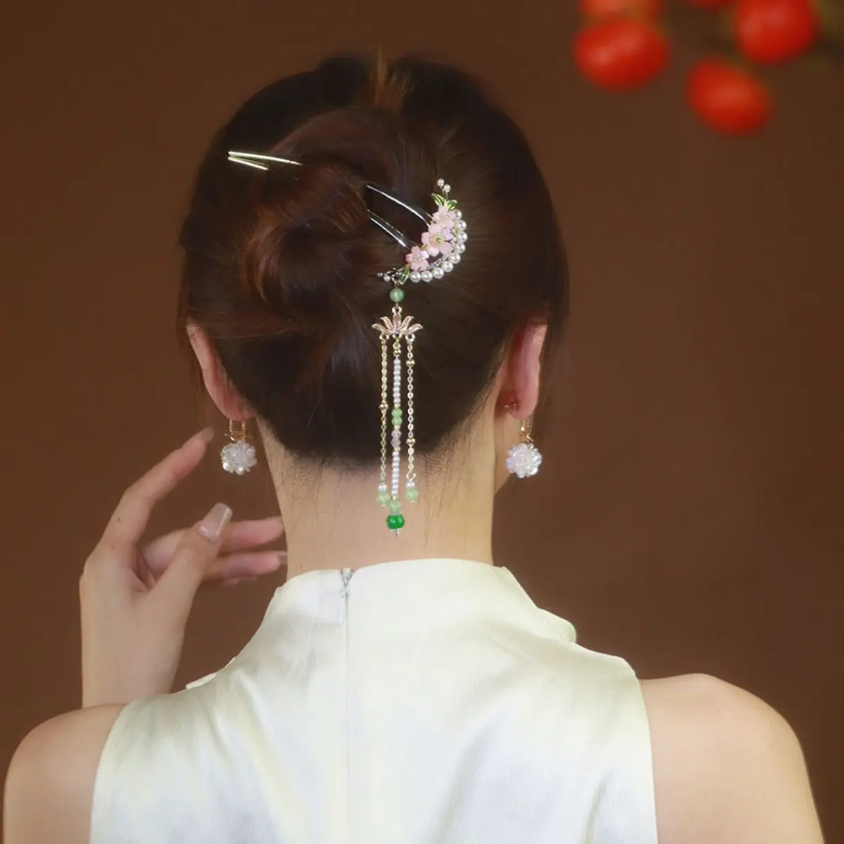 U Shaped Flower Hairpin Elegant Exquisite Pearl Tassel Hair Stick For Women Light Luxury Handmade Glaze Floral Hair Accessories