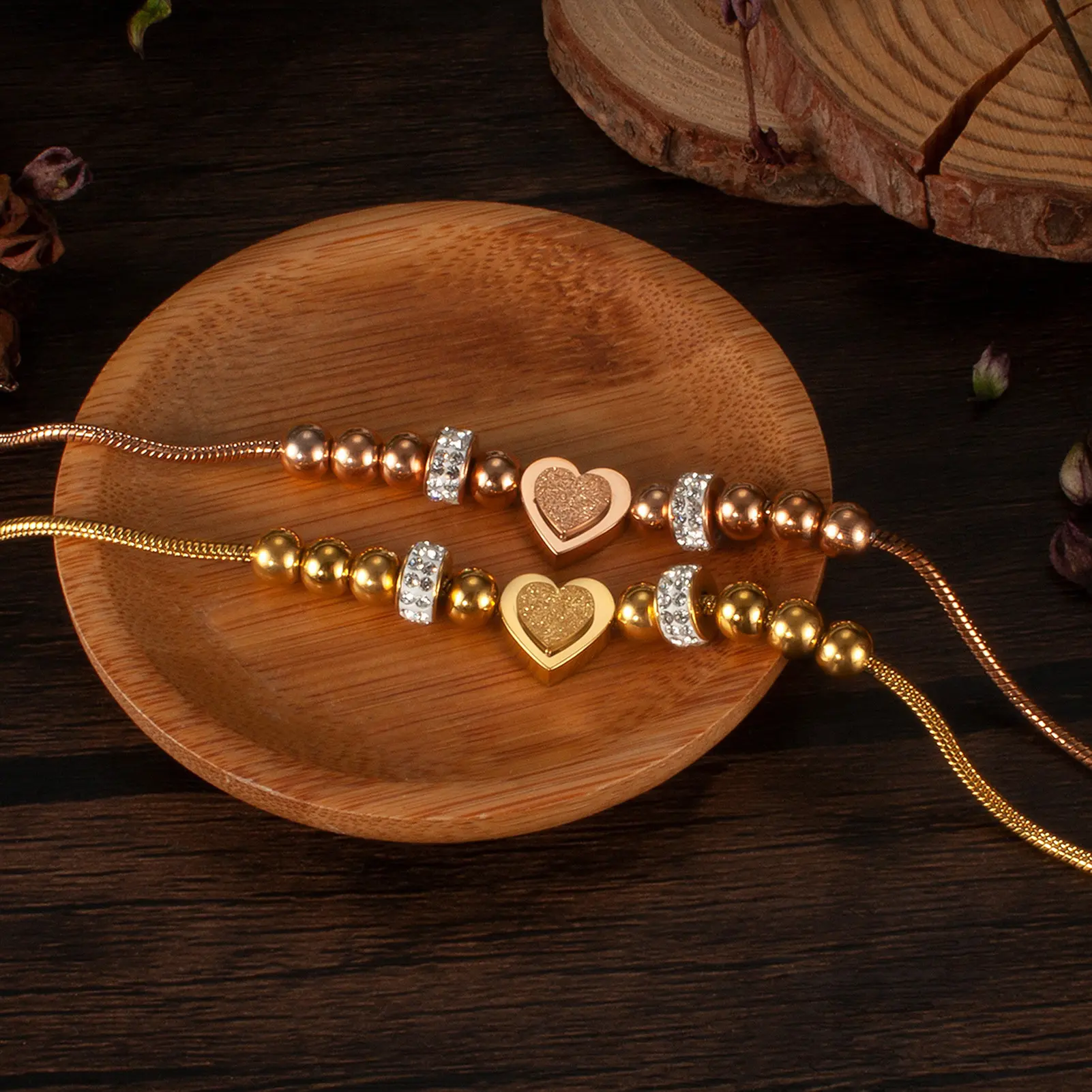 Light Luxury 3D Heart Bracelet For Women Personalized Retro Bead Zircon Chain Bracelet Girls Fashion Metal Hand Chain Bracelets