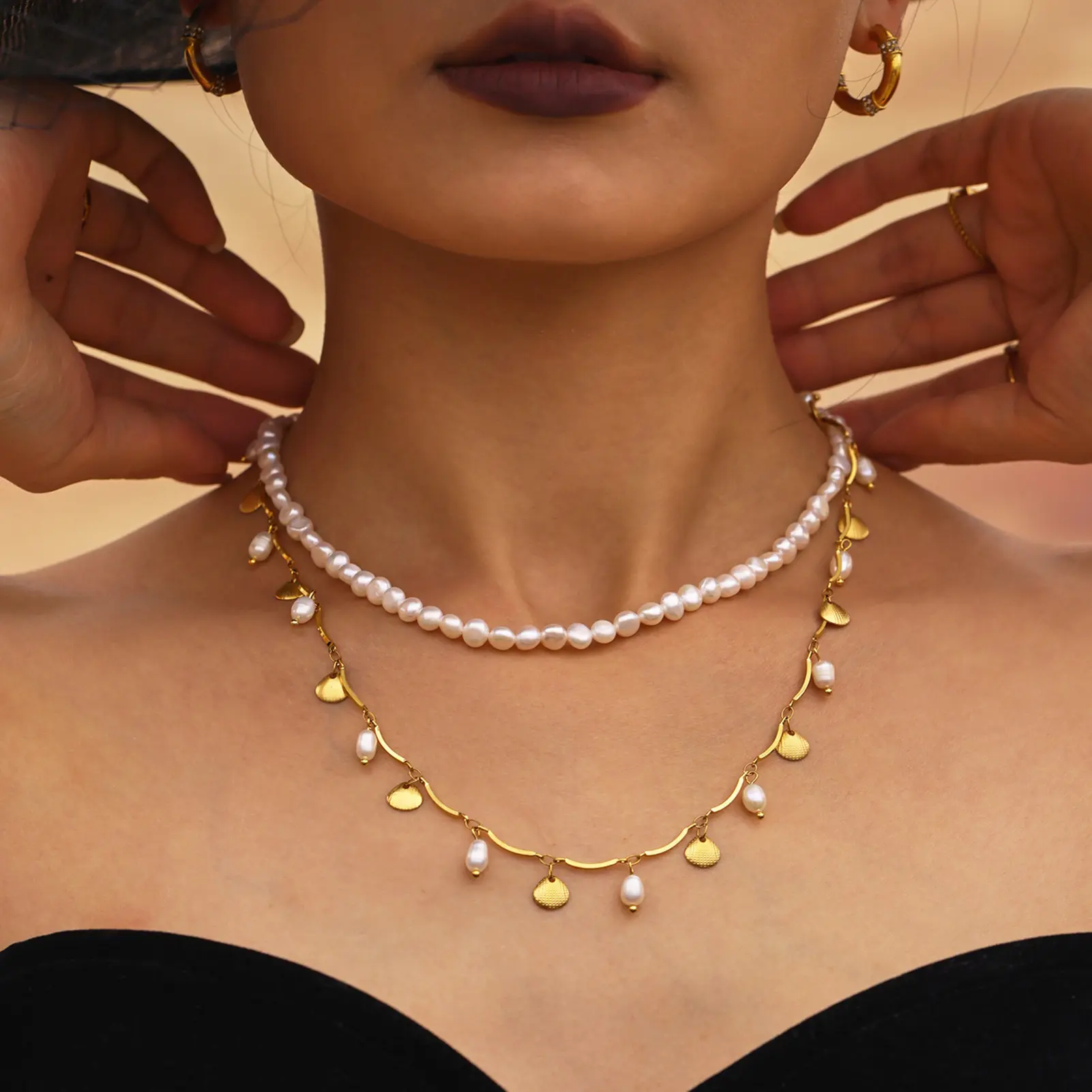 Trendy Metal Pearl Necklace INS Style Stainless Steel Pearl Shell Pendant Neck Chain Light Luxury Women's Jewelry Accessories
