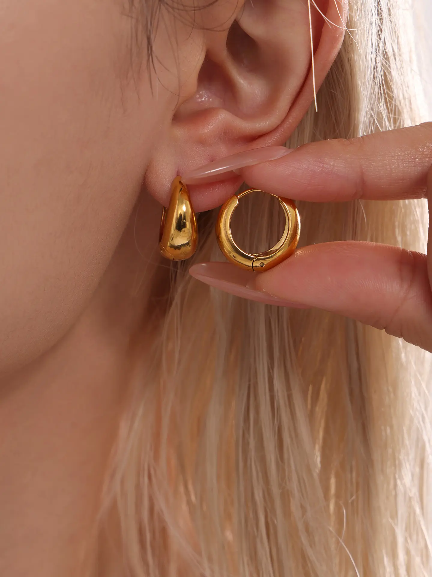 Retro Exaggerated Earrings For Women Glitter Zircon Earrings Personalized Color Blocking Earrings Metal Jewelry Ear Accessories