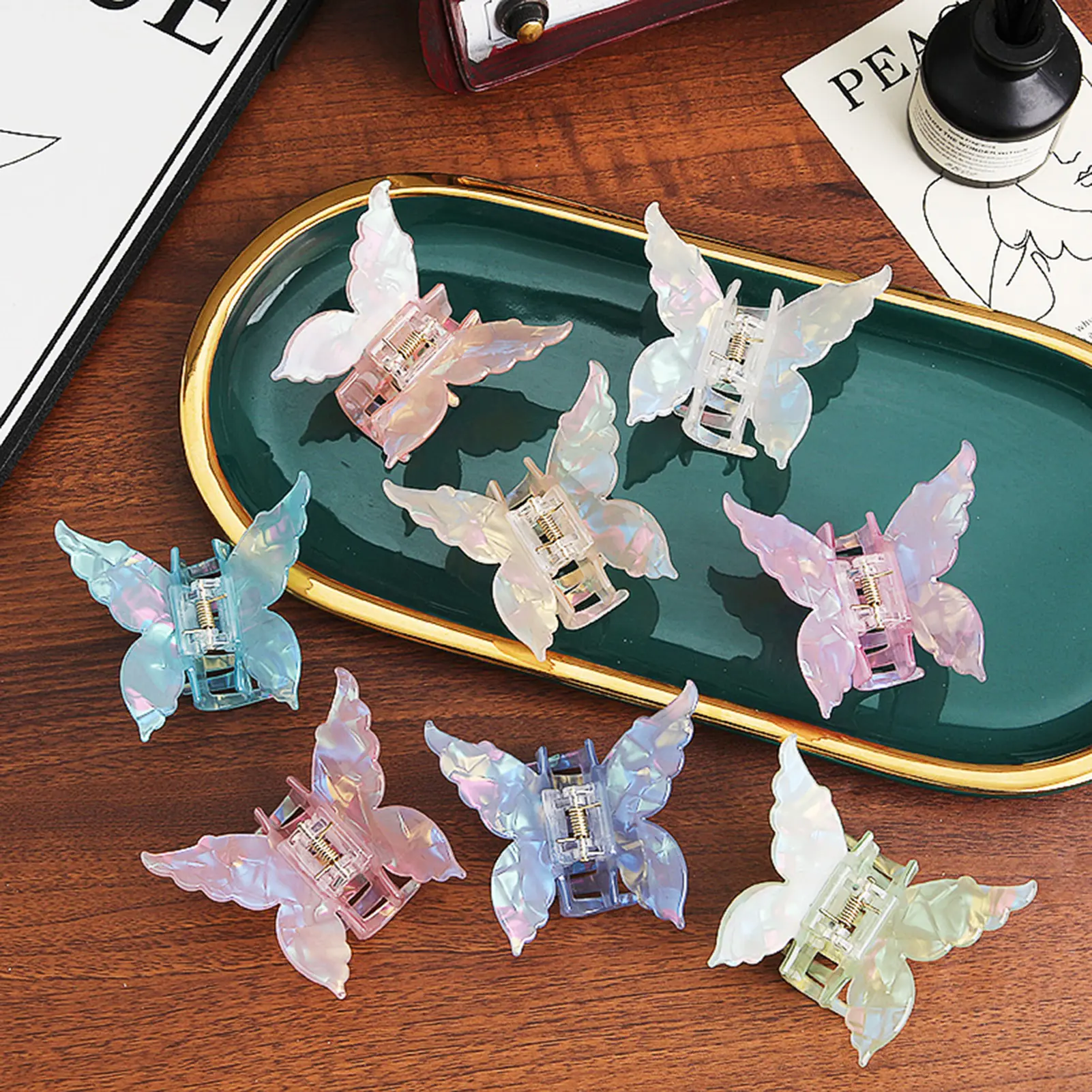 Sweety Butterfly Hair Claw Pearlescent Gradient Shark Gripper For Women Trendy Acetic Acid Hair Clip Girls Hair Accessories