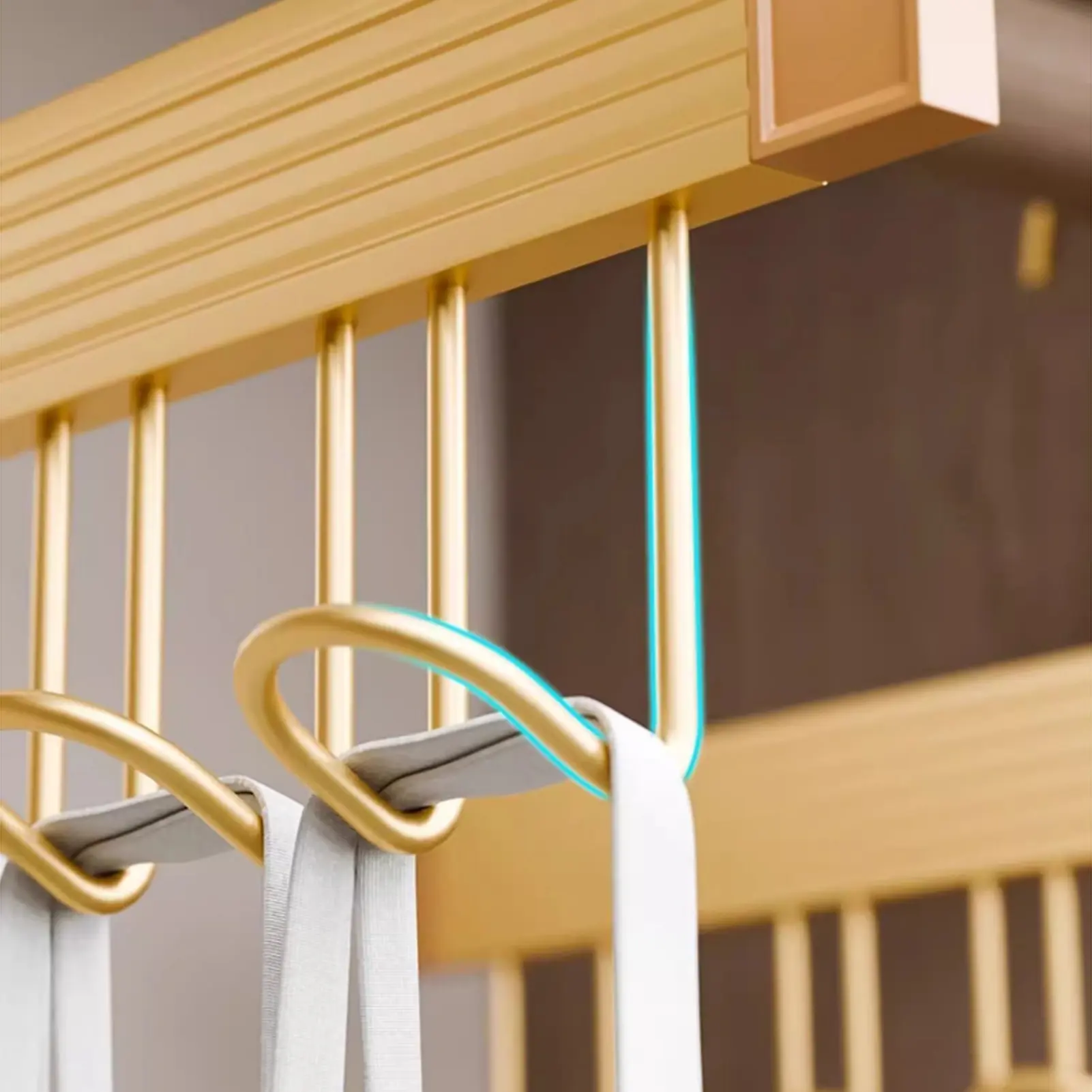 Multifunctional Clothes Hanger Ultralight Aluminum Alloy Clothes Hanger For Clothes Pants Hat Bag Dress Wardrobe Organizer Rack