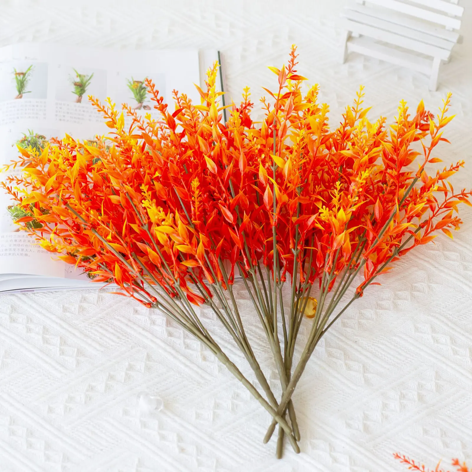 1pc Artificial Simulated Plant Eucalyptus Violet Fir Leaf Branch Decorative Ornament Garden Plastic Simulation Flower Decoration