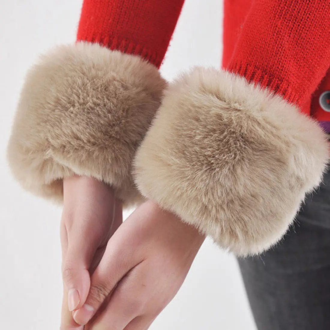 1 Pair Faux Fur Plush Cuff Sleeve Winter Warm Arm Warmer Soft Elastic Wrist Slap On Cuffs Arm Warmer Thicken Wrist Protector