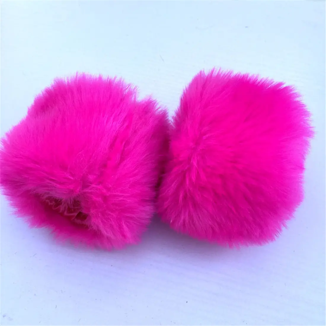1 Pair Faux Fur Plush Cuff Sleeve Winter Warm Arm Warmer Soft Elastic Wrist Slap On Cuffs Arm Warmer Thicken Wrist Protector