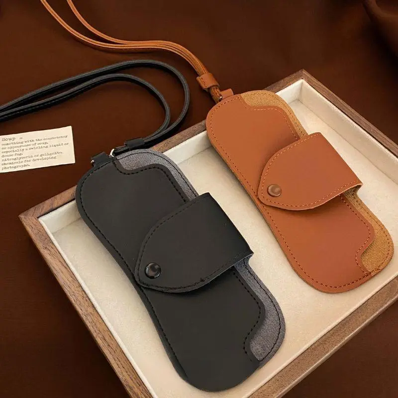 Fashion PU Double-sided Leather Eyeglasses Protective Cover Portable Leather Mirror Clip Neck Eyeglasses Bag Anti-lost Eyeglasse