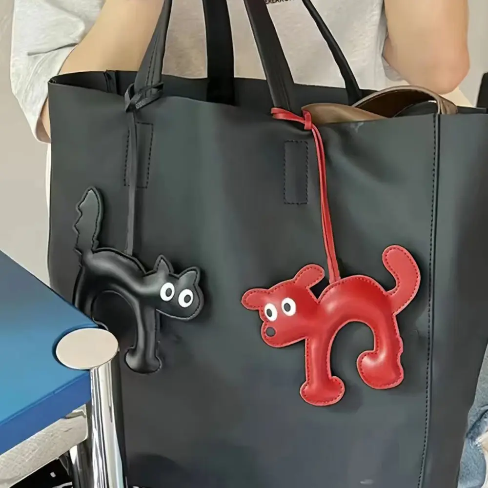 Classic Cute Leather Cat Shape Keychain Pendant Lovely Car Key Ring Bag Charm Phone Pendant Trinket Key Ring Accessories