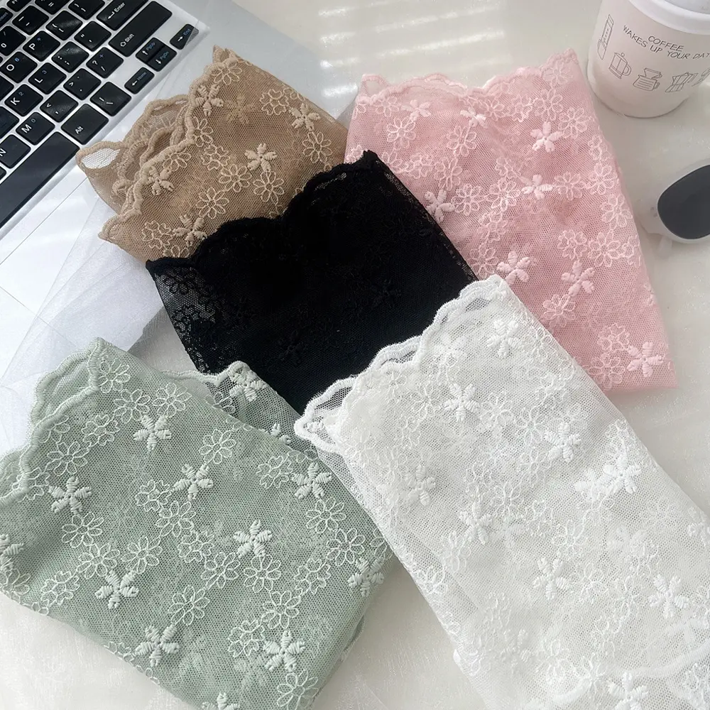Embroidered Flower Lace Triangle Scarf Small Shawl Crochet Neck Scarf Solid Head Scarf Headwraps Bandana For Women Neckerchief
