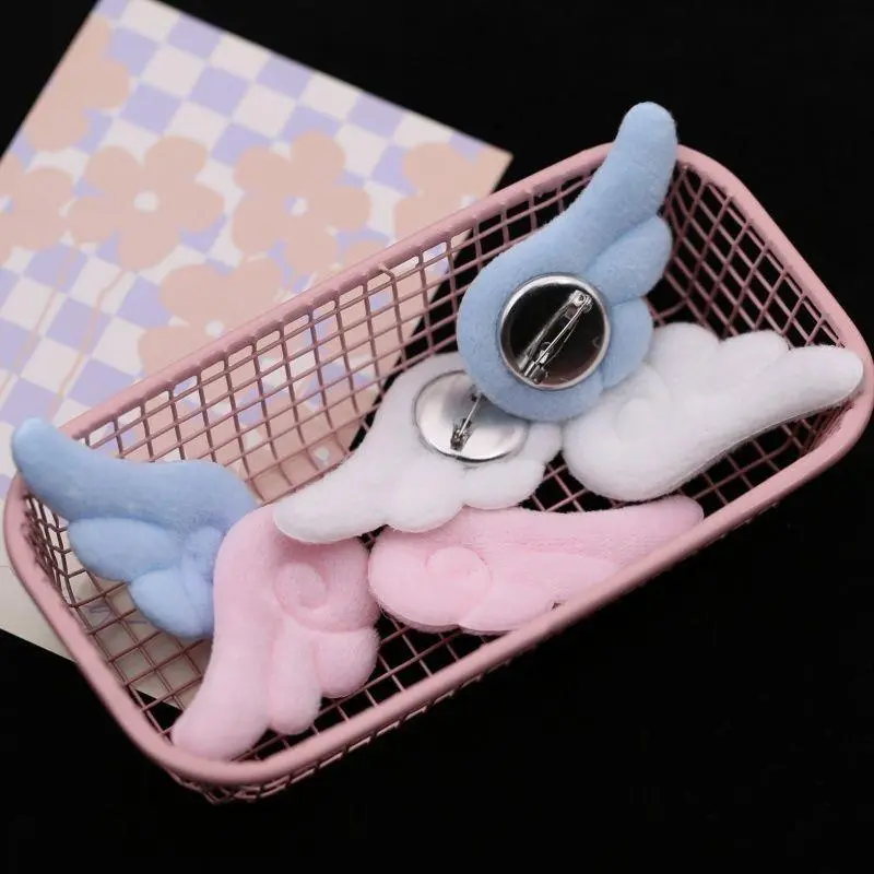 1 Pair Of Plush Angel Wings Brooch Bag Decoration Badge Y2K Style Gothic Lolita Plush Angel Wing Fluffy Brooch Bag Decoration