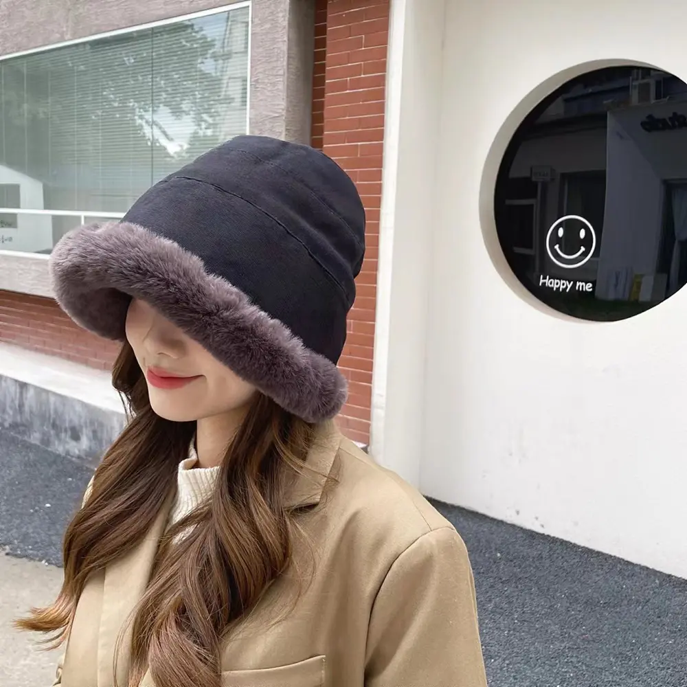 Women Winter Furry Bucket Hat Rolled Brim Faux Fur Cloche Hat With Fleece Lining Autumn And Winter Windproof Warm Hat Fisherman