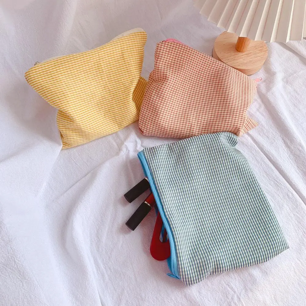 New Women Plaid Makeup Bag Large Capacity Cotton Zipper Pouch Purse Makeup Bag Cosmetic Outdoor Activities Camping Storage Bag