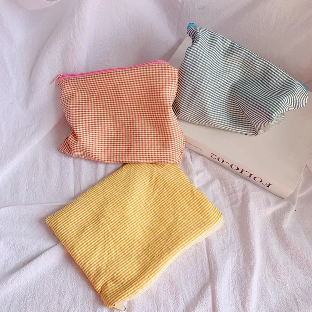New Women Plaid Makeup Bag Large Capacity Cotton Zipper Pouch Purse Makeup Bag Cosmetic Outdoor Activities Camping Storage Bag