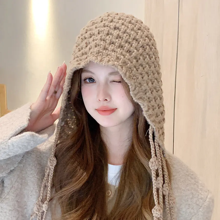 Autumn and winter warm woolen hat handwoven fashion hat women's ethnic wind ear protection Knitted hat