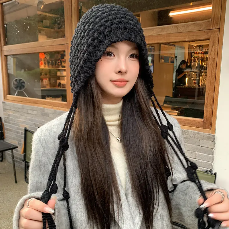 Autumn and winter warm woolen hat handwoven fashion hat women's ethnic wind ear protection Knitted hat