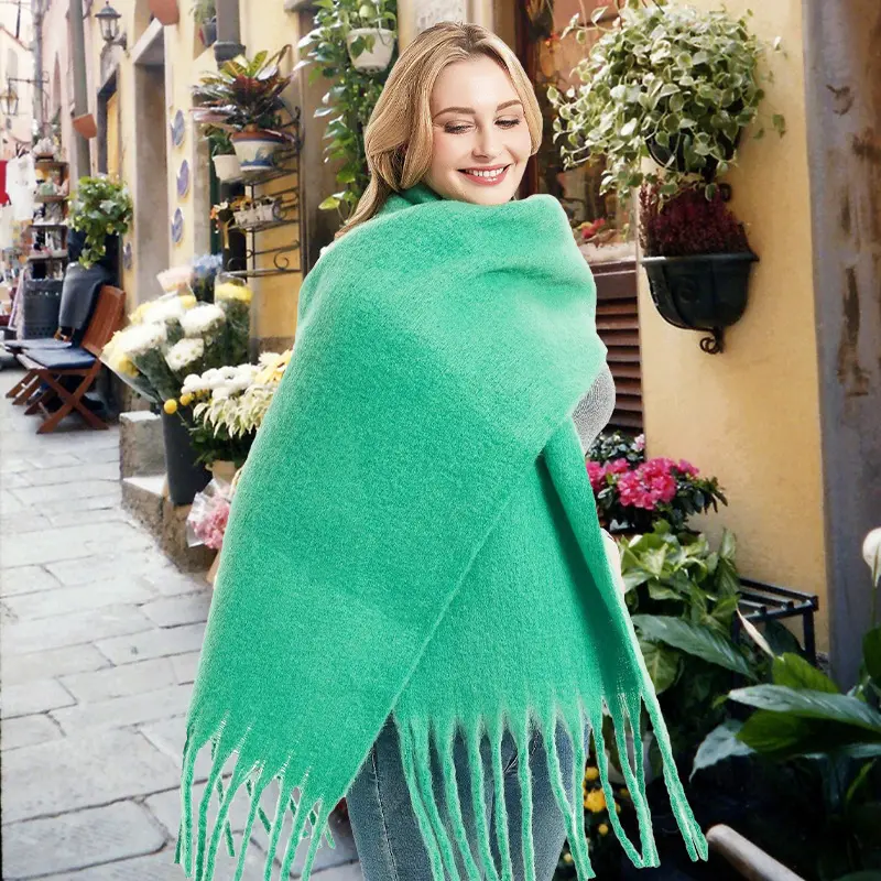 European and American autumn and winter new women's shawl long tassel coarse beard grass green thick solid color scarf