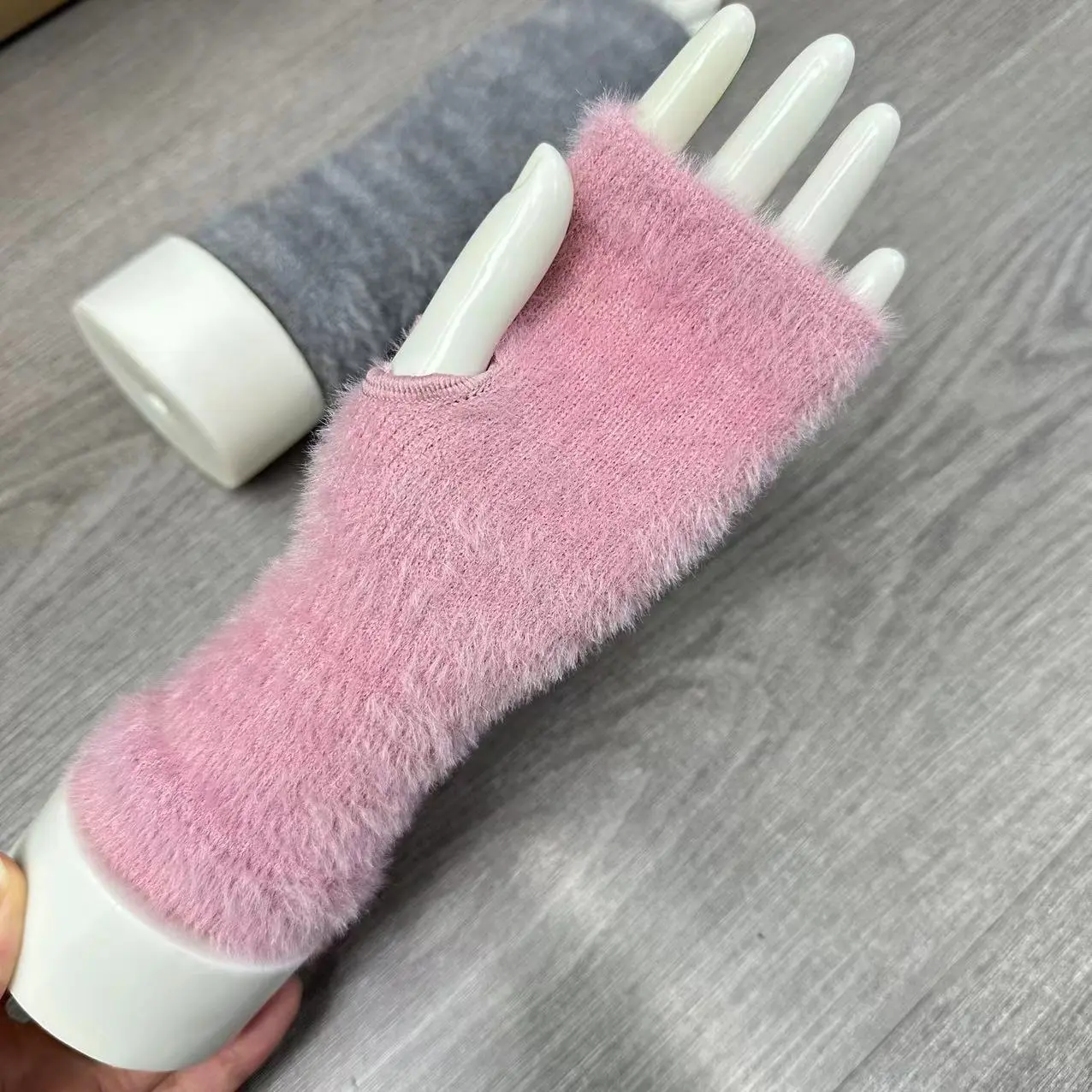 Half finger gloves Women's autumn and winter warm gloves all solid color fluffy fingerless bare fingers