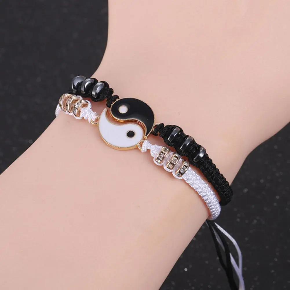 1 set of 2 simple Tai Chi bagua black and white Yin and Yang rope braided telescopic adjustment bracelet for men and women coupl