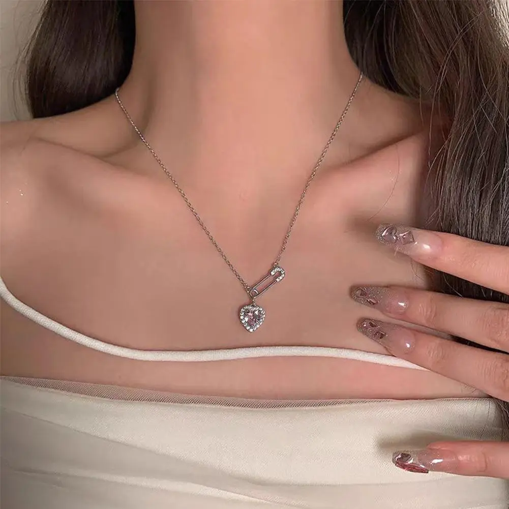 Safety Pin Clip Love Pendant Necklace For Women Hollow Tassel Collarbone Chains Choker Women's Necklace Fashion Jewelry
