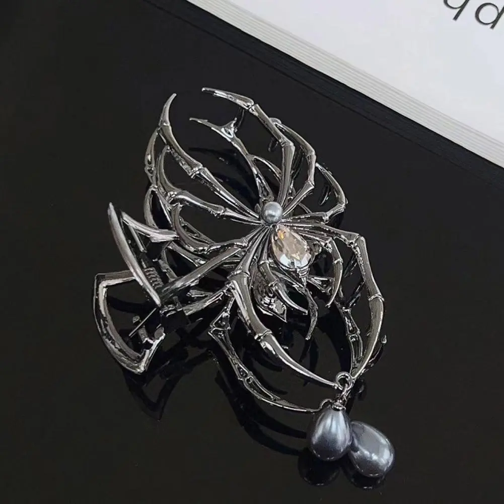 New Spider Web Metal Hair Crab Alloy Halloween Hair Claw Clips Hairgrip Hairpin Barrette Clamps Party Hair Accessories
