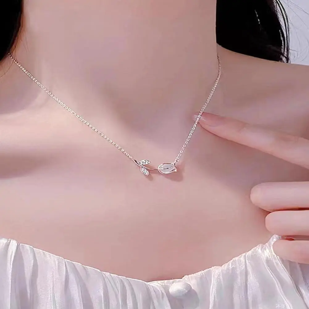 Korean Rose Tulip Flower Necklace for Women Pendant Choker Silver Color Clavicle Chain Rhinestone Wedding Party Jewelry Gifts