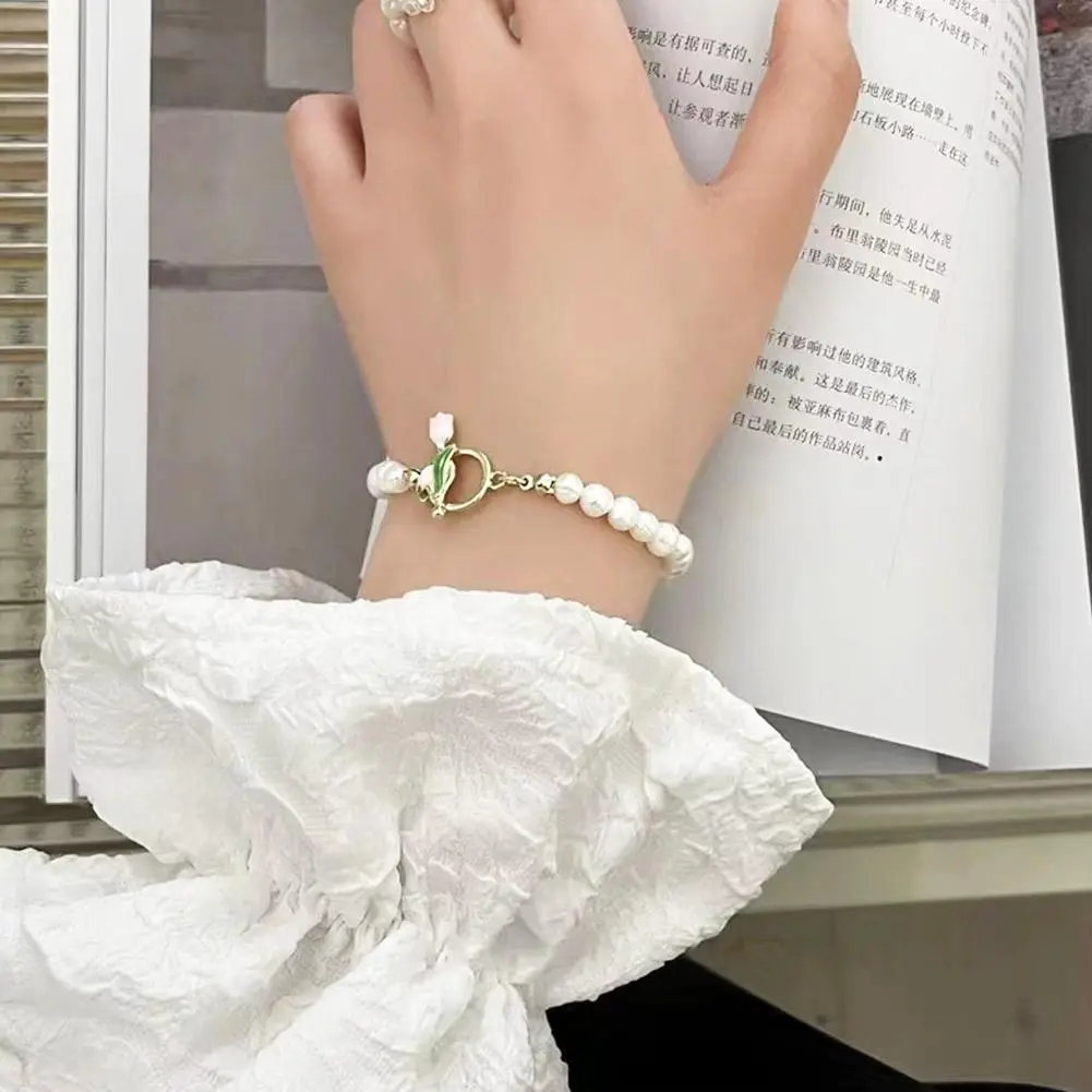 Sweet Colorful Glass Beads Bracelet for Women Fashion Korean Cute Tulip Flower Charm Bracelets Aesthetic Jewelry Friend Gifts