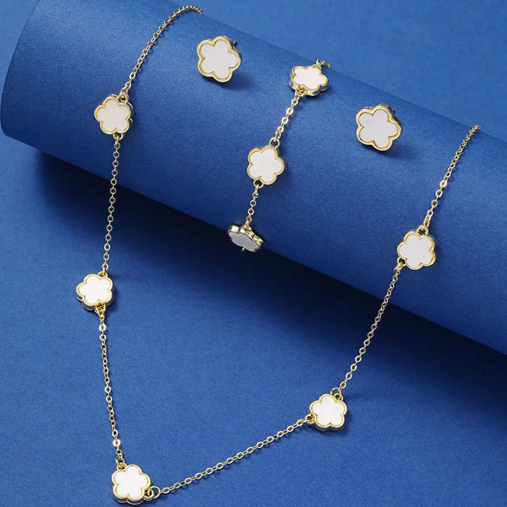 Lucky Five-petal Flower Five-leaf Clover Bracelet Earrings Necklace Three-piece set for woman Stylish Accessories Party Jewelry